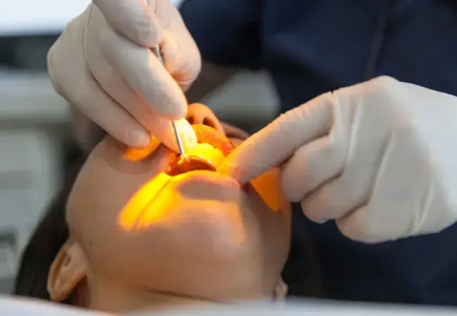 dental treatment in Dubai, American Medical Centre